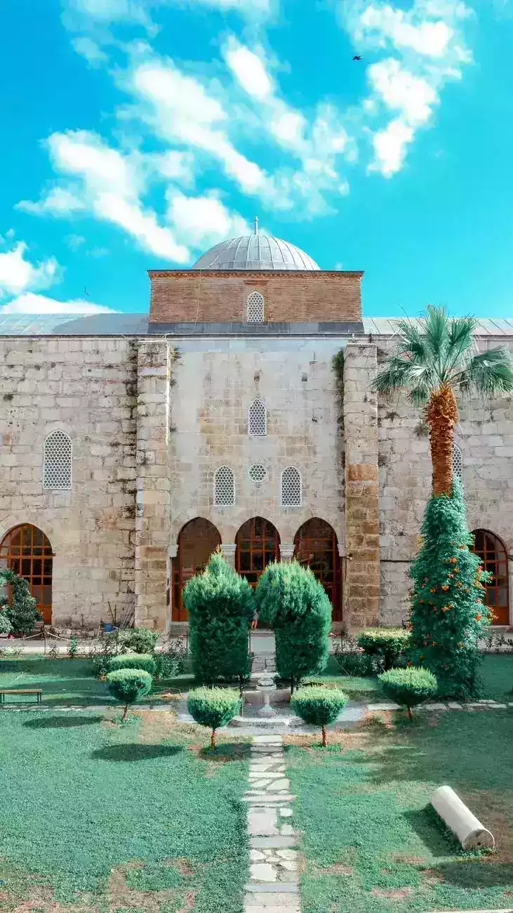 Top Destinations in the Middle East: Smart Route