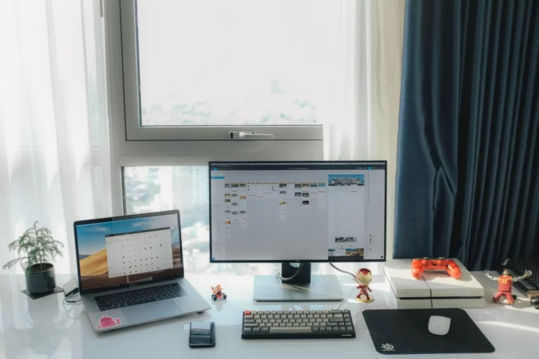 6 Best Monitors for Mac: Displays That Work Seamlessly With macOS
