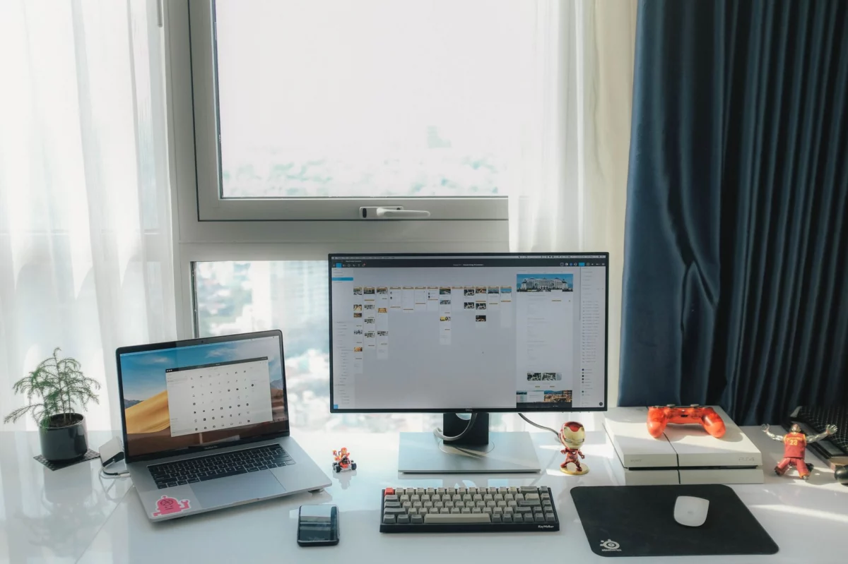 6 Best Monitors for Mac: Displays That Work Seamlessly With macOS
