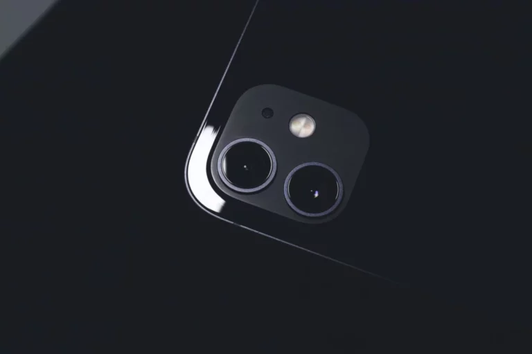 Apple’s First Folding iPhone: What the iPhone Duo Means for Premium Smartphones