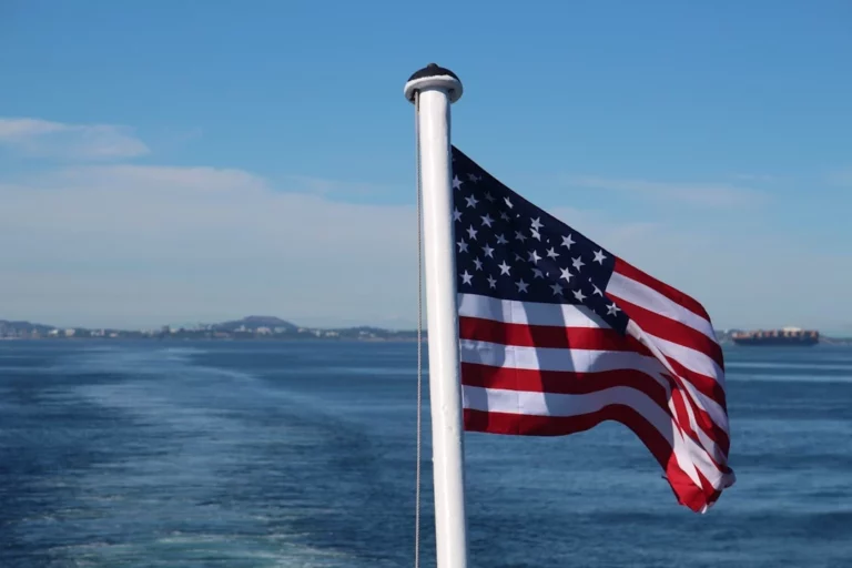 Canada’s retaliatory tariffs on US goods take effect: what it means for trade, 700 products, and businesses