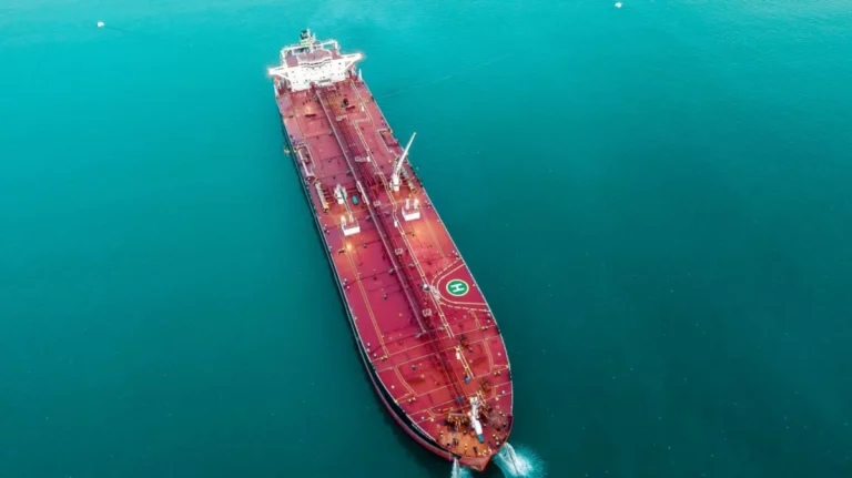 Oil prices surge as US-Iran strikes intensify in Strait of Hormuz