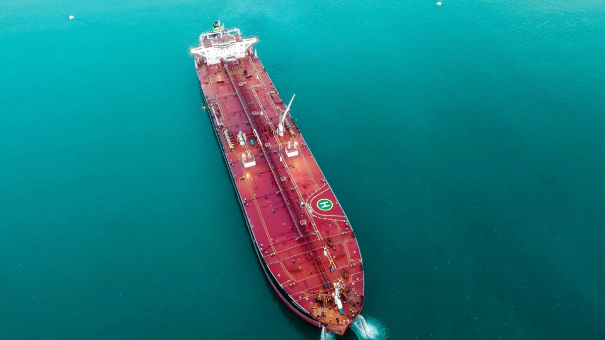 Oil prices surge as US-Iran strikes intensify in Strait of Hormuz