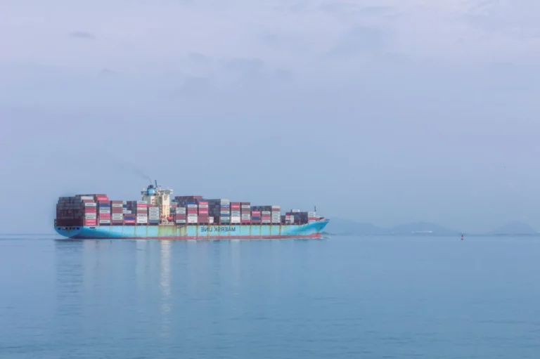 Panama Canal Reduce Ship Traffic as El Niño Strengthens: Drought Risk, Transit Limits, and Shipping Impacts