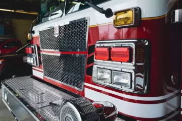 Plane Carrying Mullin Makes Emergency Landing After Engine Failure