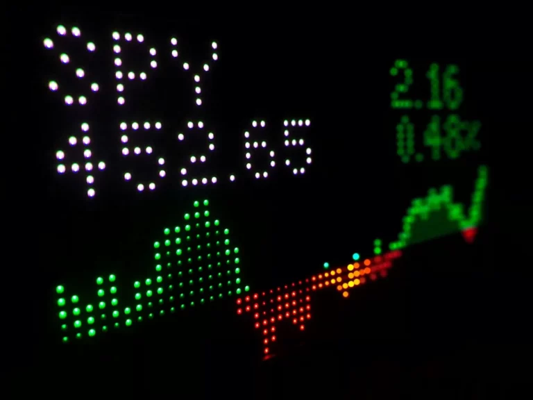 Rising bond yields threaten to push up U.S. borrowing costs, experts say
