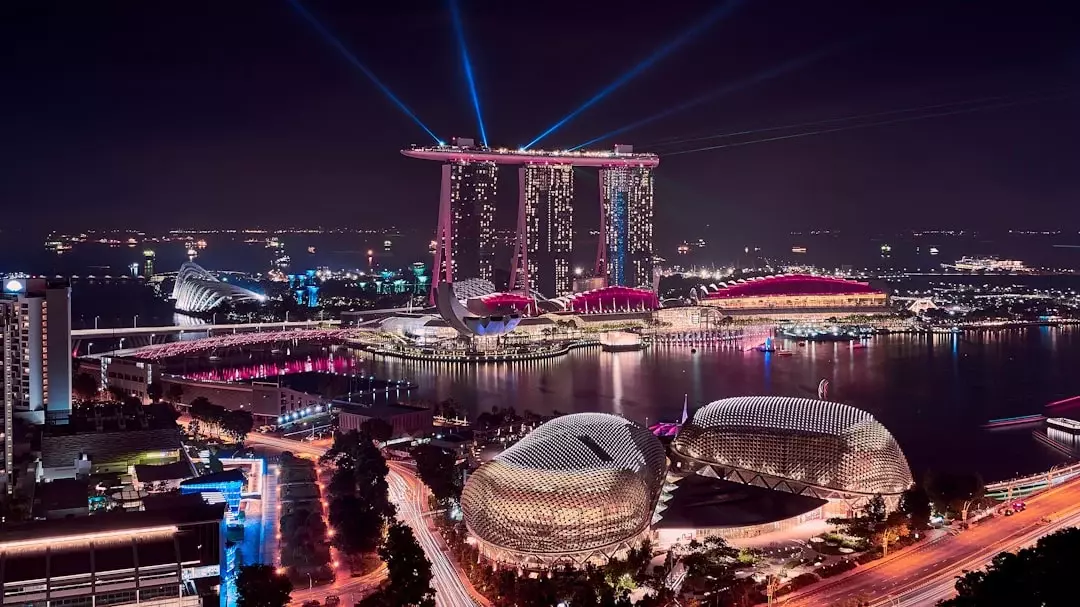 Singapore Grand Prix Travel Packages: Is the Last-Minute Deal Worth It?