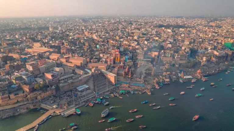 Temple Collapse into the Ganges River: Causes of Ganges Riverbank Erosion and How to Protect Heritage