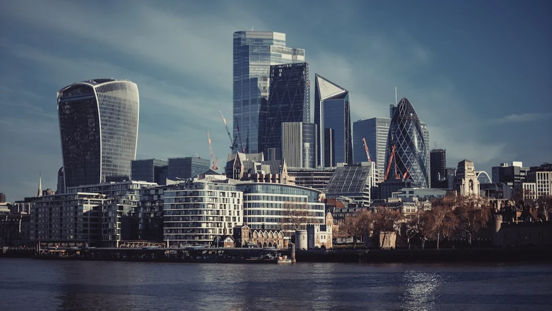 Truss Moment Risk for UK Bonds: Why Burnham's Fiscal Credibility Could Trigger a Gilt Repricing