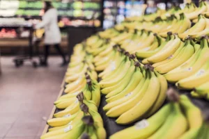 Christmas Retail Jobs UK: Pay, Perks and What Seasonal Hiring Really Means
