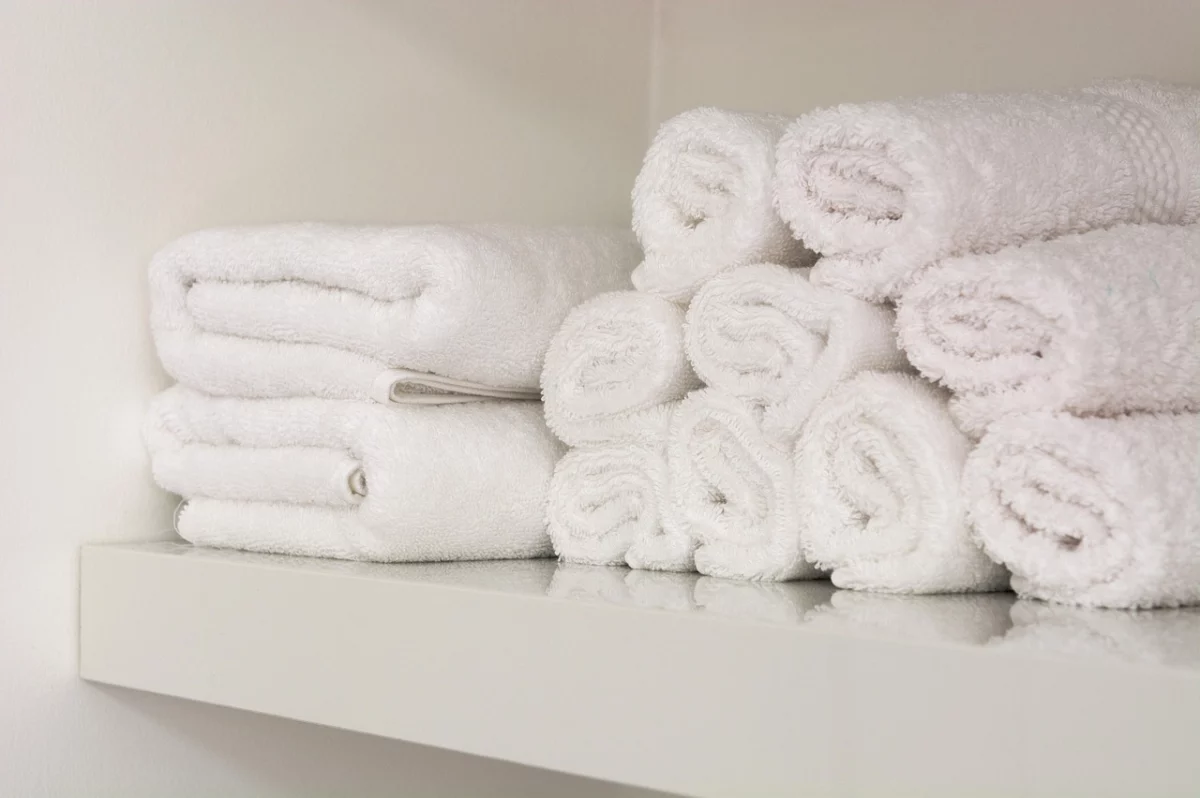 How Cheaters Get Caught: What Laundry Habits Really Reveal