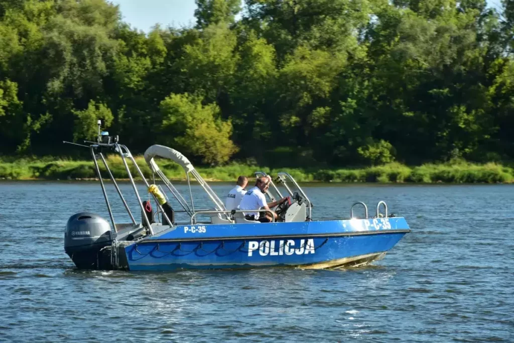 Shoreline Baby Death Investigation: How Police, Forensics and Tides Work Together