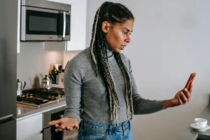 Why Airbnb Hosts Are Fighting the End of Guest Chores