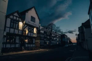 Why UK Cities Feel Bleaker When the Clocks Go Back