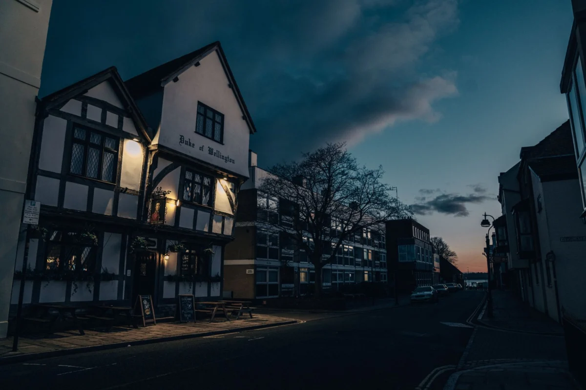 Why UK Cities Feel Bleaker When the Clocks Go Back